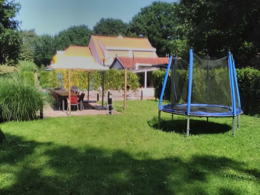 Villa De Bron Beringen Esterno foto